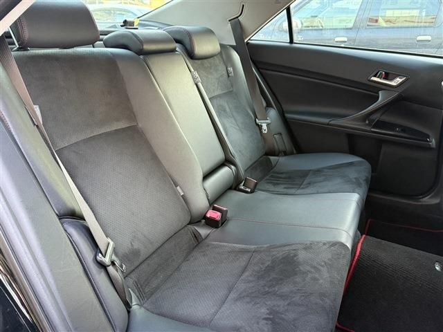 TOYOTA MARK X 2013 Image 31