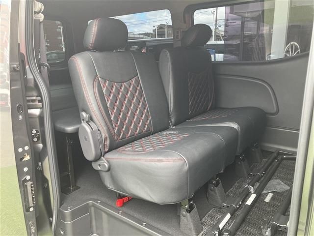 NISSAN CARAVAN VAN 4WD 2022 Image 31