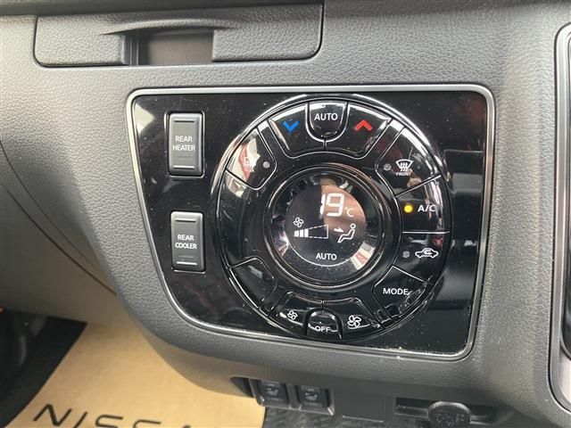 NISSAN CARAVAN VAN 4WD 2022 Image 31