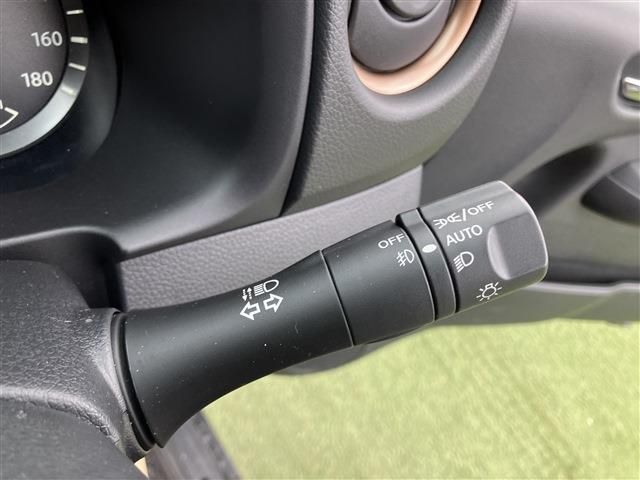 NISSAN CARAVAN VAN 4WD 2022 Image 31