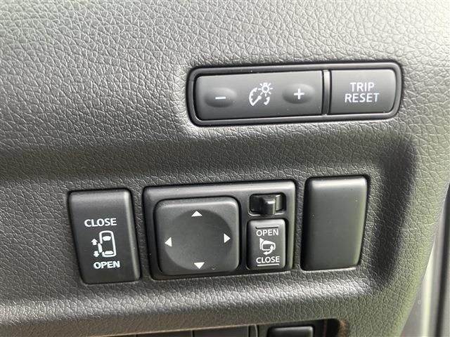 NISSAN CARAVAN VAN 4WD 2022 Image 31