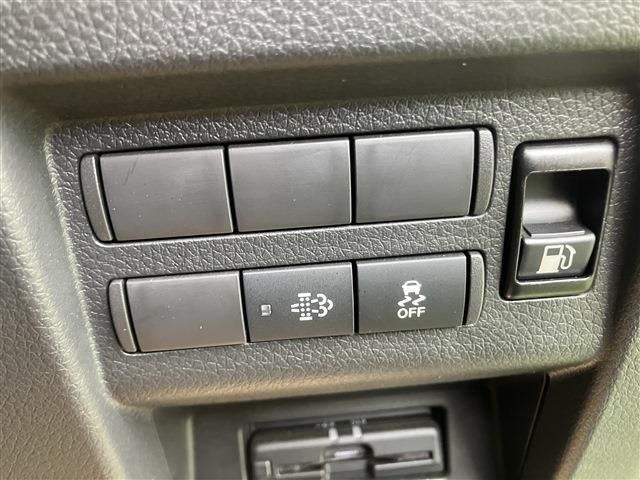 NISSAN CARAVAN VAN 4WD 2022 Image 31