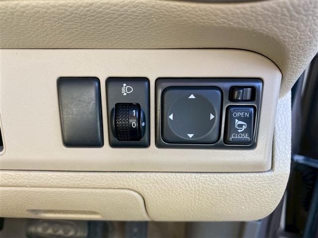 NISSAN NOTE 2008 Image 31