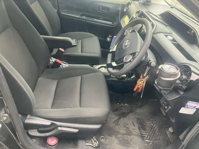 TOYOTA AQUA 2018 Image 31