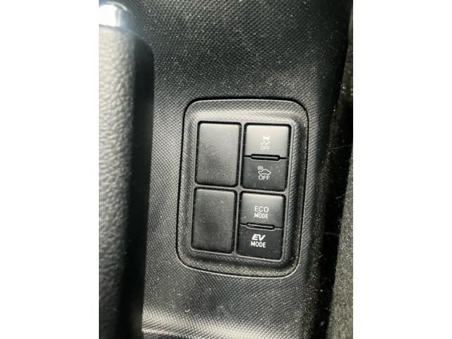 TOYOTA AQUA 2018 Image 31