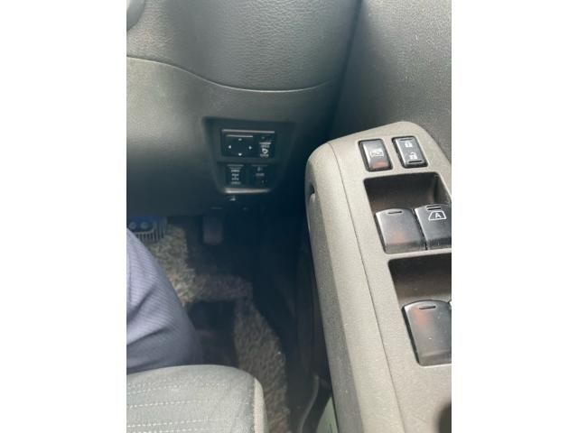 NISSAN CUBE 4WD 2010 Image 31