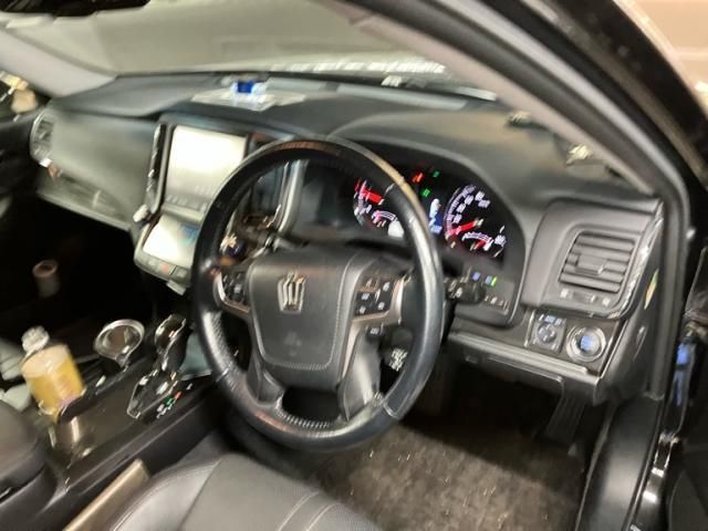 TOYOTA CROWN SEDAN 4WD 2013 Image 31