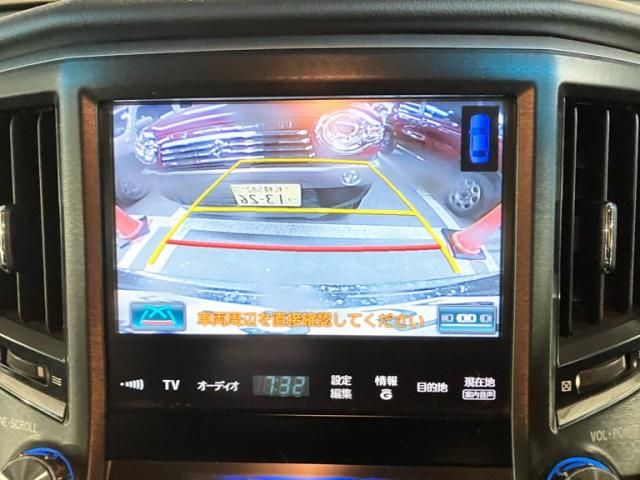 TOYOTA CROWN SEDAN 4WD 2013 Image 31