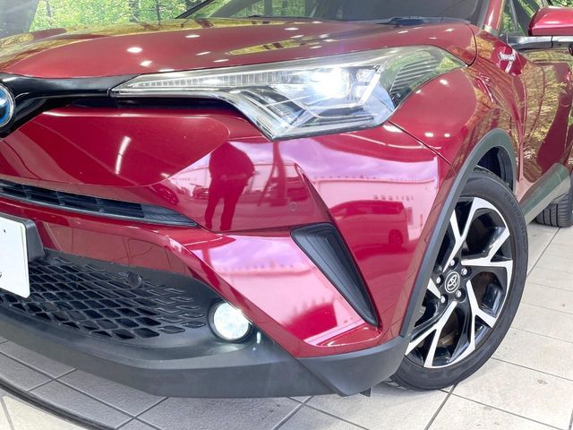 TOYOTA C-HR 2017 Image 31