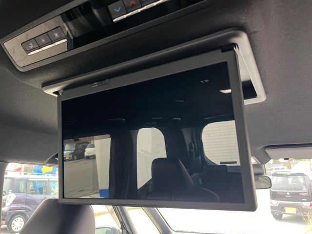 TOYOTA NOAH 2022 Image 31