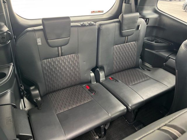 TOYOTA NOAH 2022 Image 31