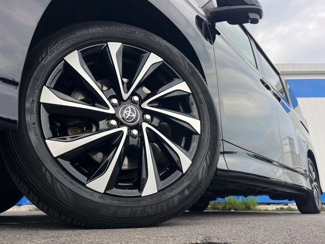 TOYOTA NOAH 2022 Image 31