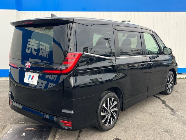 TOYOTA NOAH 2022 Image 31