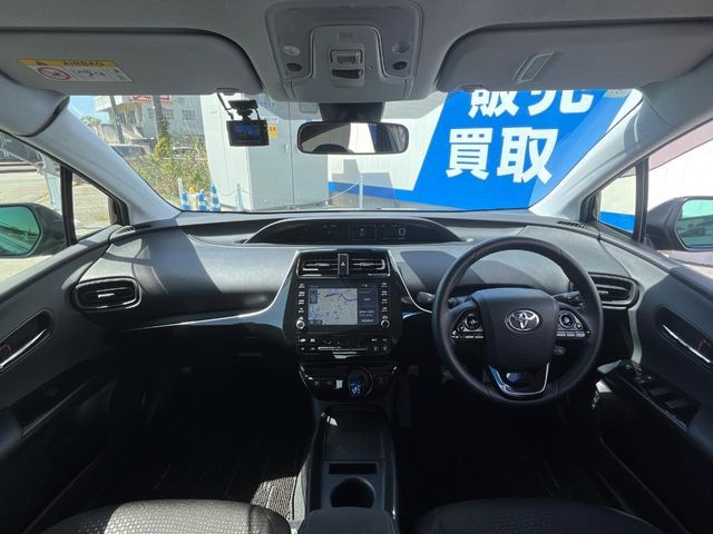 TOYOTA PRIUS 2022 Image 31