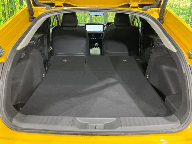 TOYOTA PRIUS 4WD 2023 Image 31