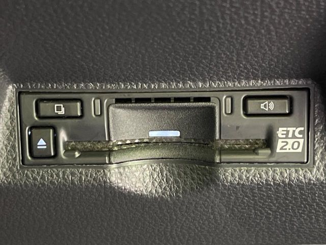 TOYOTA YARIS CROSS HYBRID 2025 Image 31