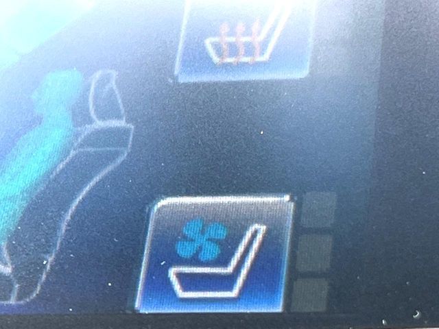 TOYOTA CROWN MAJESTA HYBRID 2014 Image 31