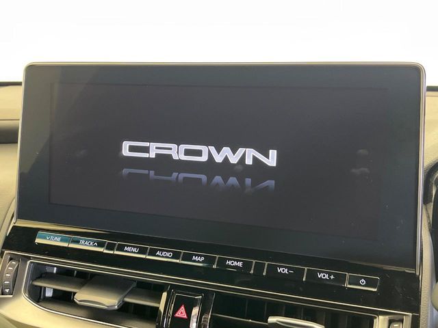 TOYOTA CROWN SEDAN HYBRID 2022 Image 31