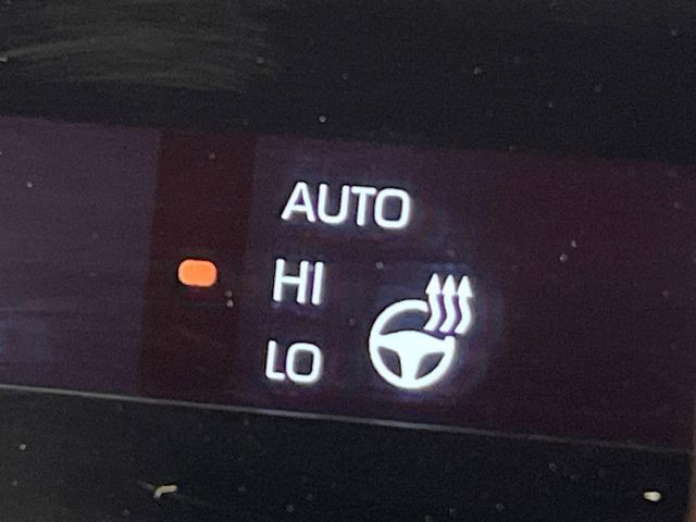 TOYOTA CROWN SEDAN HYBRID 2022 Image 31