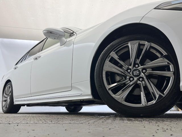 TOYOTA CROWN SEDAN HYBRID 2022 Image 31