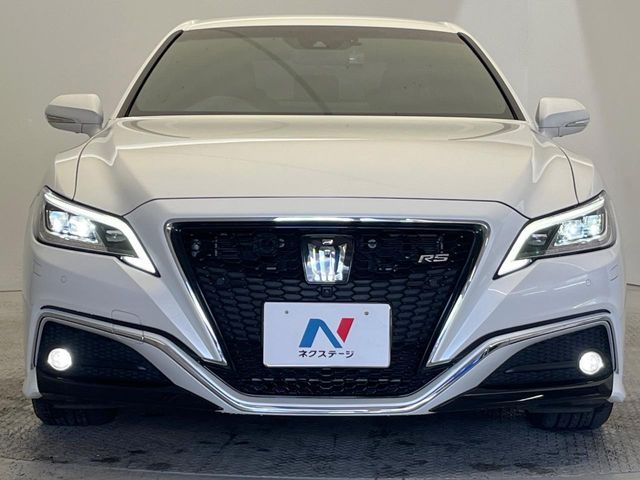 TOYOTA CROWN SEDAN HYBRID 2022 Image 31