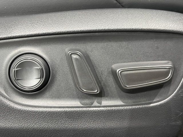 TOYOTA RAV4 HYBRID 4WD 2023 Image 31