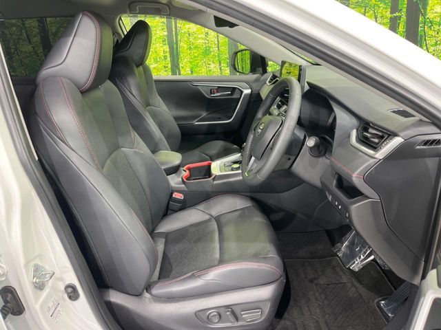 TOYOTA RAV4 HYBRID 4WD 2023 Image 31