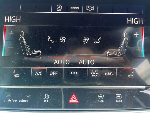 AUDI A6 2022 Image 31