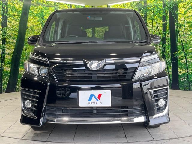 TOYOTA VOXY 2014 Image 31