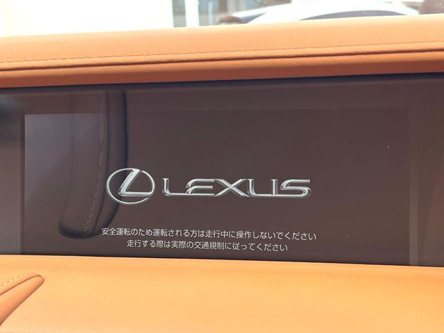 TOYOTA LEXUS LC500 2021 Image 31