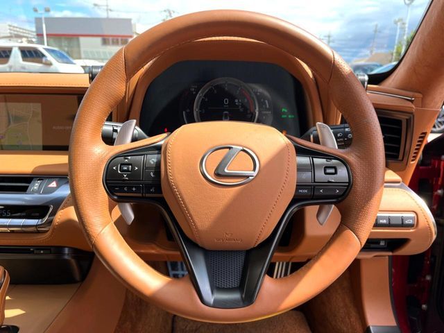 TOYOTA LEXUS LC500 2021 Image 31