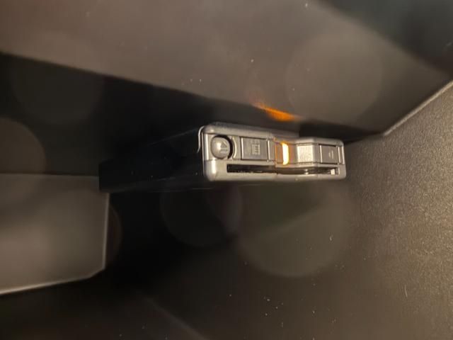 RENAULT LUTECIA 2023 Image 31