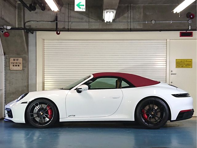 PORSCHE 911 OPEN 2024 Image 31