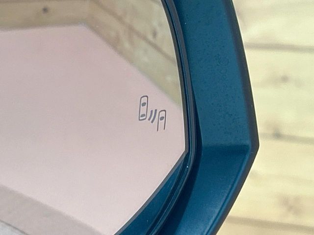 TOYOTA HARRIER 2WD 2021 Image 31