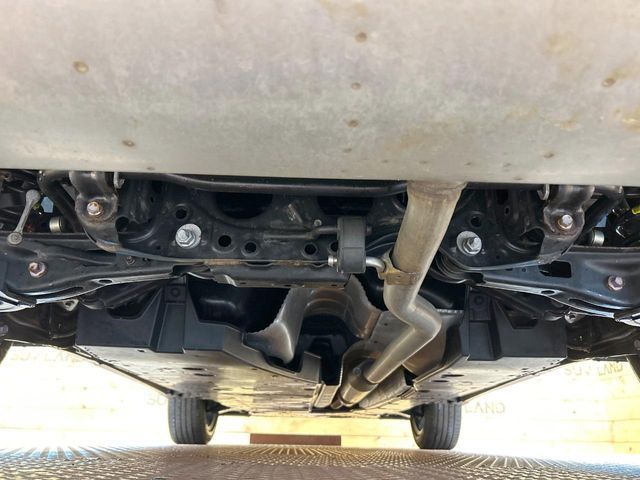 TOYOTA HARRIER 2WD 2021 Image 31