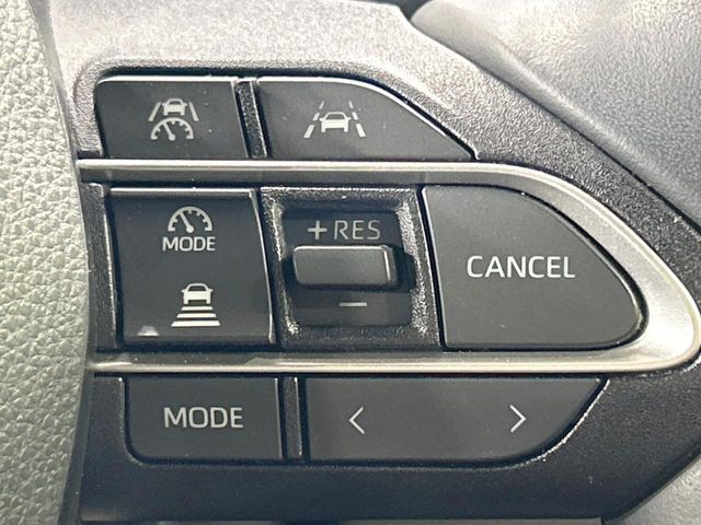 TOYOTA VOXY HYBRID 2024 Image 31