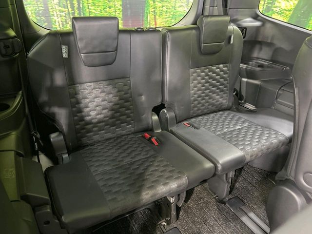 TOYOTA VOXY HYBRID 2024 Image 31