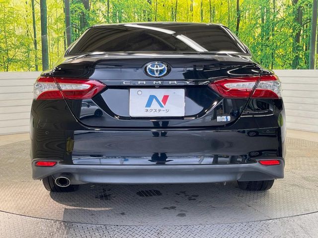 TOYOTA CAMRY HYBRID 2017 Image 31