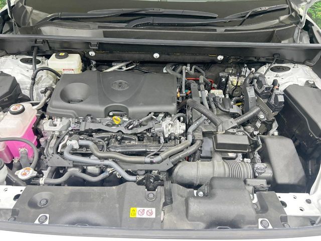 TOYOTA RAV4 HYBRID 2WD 2022 Image 31