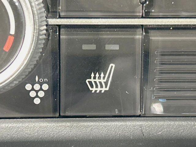 HONDA N BOX CUSTOM 2023 Image 31