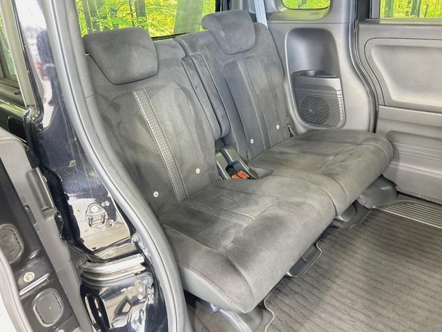 HONDA N BOX CUSTOM 2023 Image 31