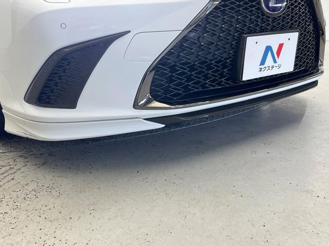 TOYOTA LEXUS ES300H 2019 Image 31