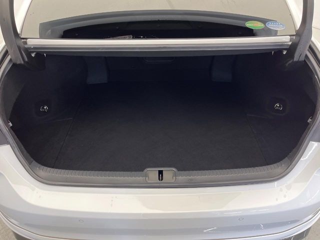 TOYOTA LEXUS ES300H 2019 Image 31