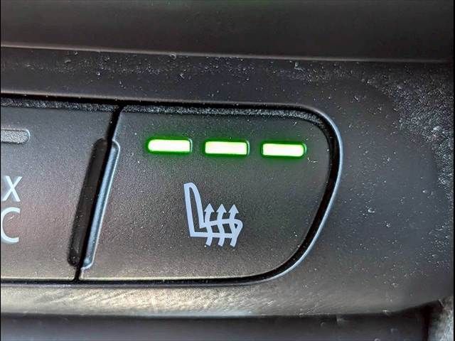 BMW MINI COOPER S 5DOOR 2019 Image 31