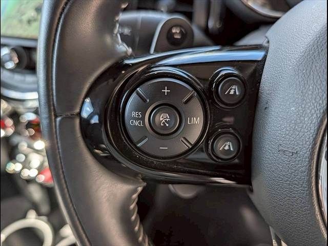 BMW MINI COOPER S 5DOOR 2019 Image 31