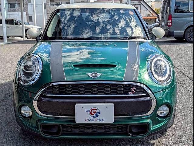 BMW MINI COOPER S 5DOOR 2019 Image 31