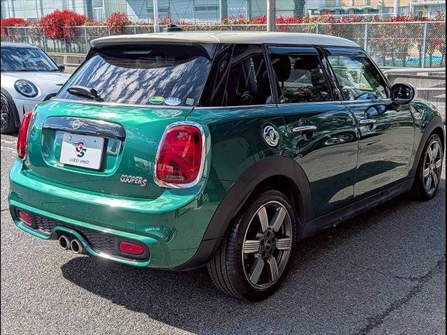 BMW MINI COOPER S 5DOOR 2019 Image 31