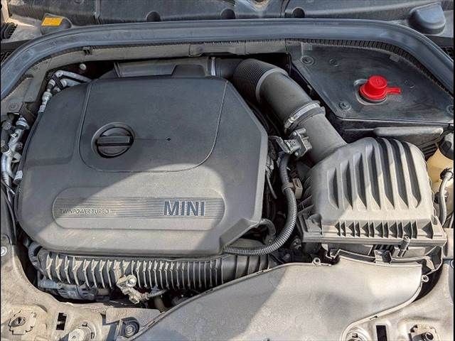 BMW MINI COOPER S 5DOOR 2019 Image 31