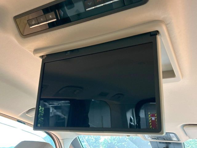 TOYOTA NOAH 2022 Image 31