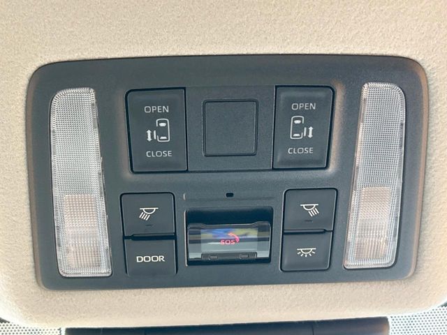 TOYOTA NOAH 2022 Image 31